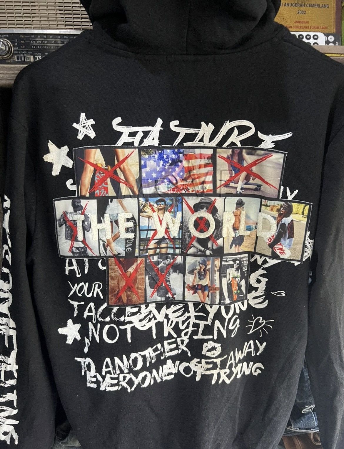In The Attic 🔥Rare In The Attic Punk Revolution Zipper Hoodie Size US M / EU 48-50 / 2 - 11 Thumbnail