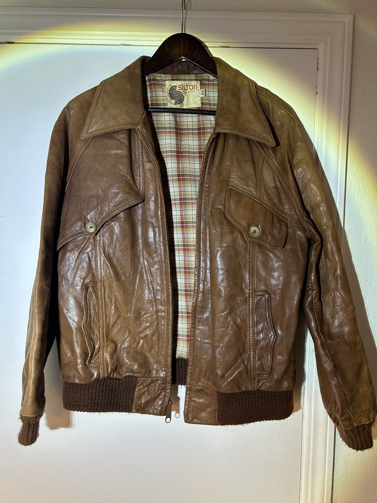 Vintage Vintage 1970s 100% leather jacket Size US S / EU 44-46 / 1 - 1 Thumbnail