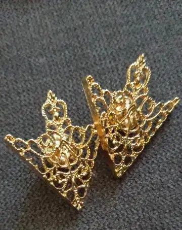 Other Vintage Triangle Shirt Collar Brooches Size ONE SIZE - 4 Thumbnail