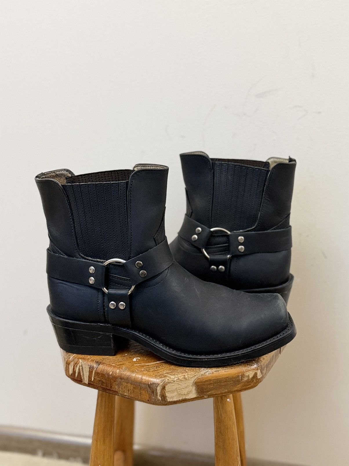 Vintage VTG Avant-Garde Cowboy Western Leather Hype Ankle Zip Boots Size US 10 / EU 43 - 2 Thumbnail