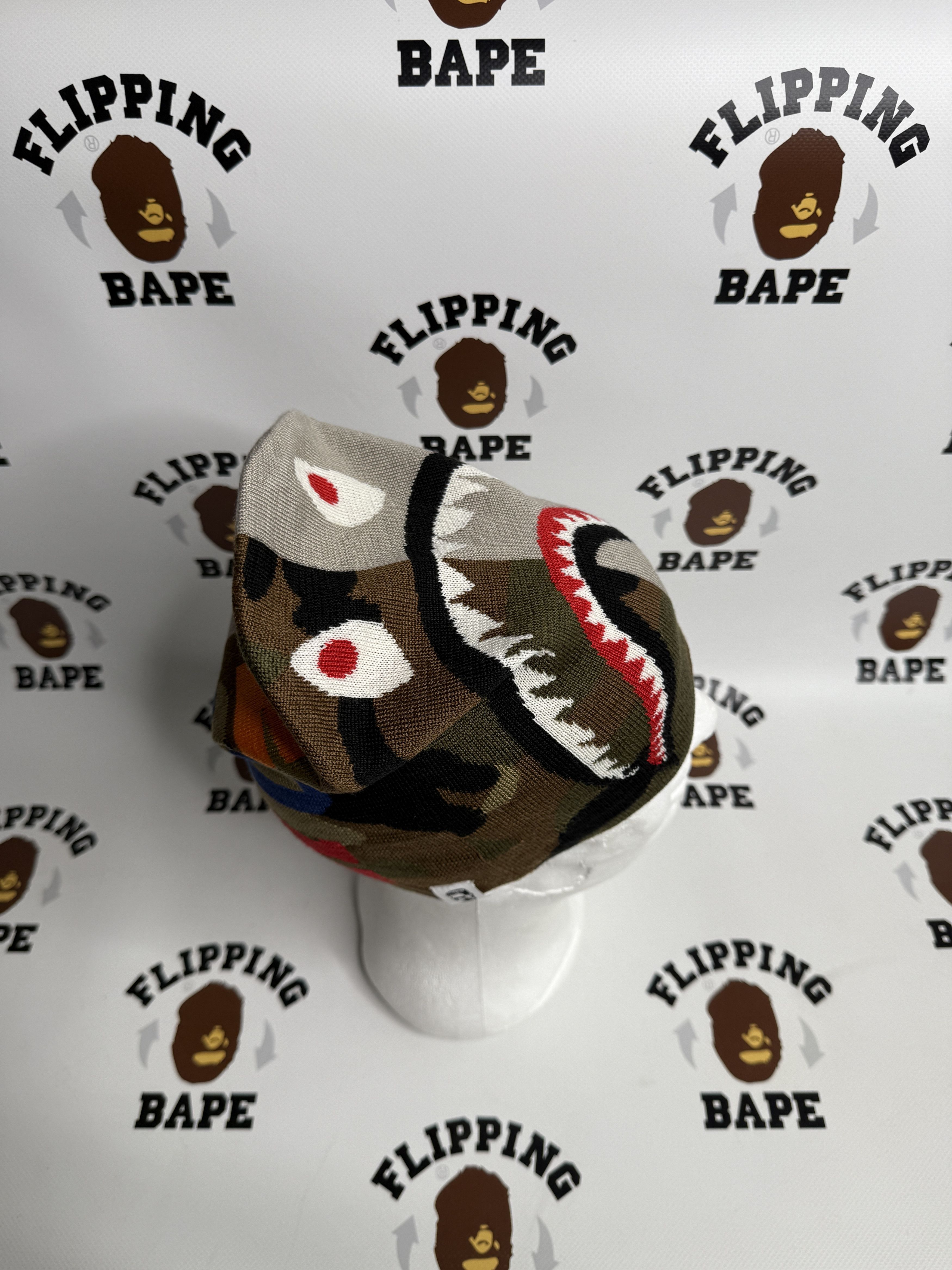 Bape BAPE 1ST SHARK KNIT CAP Size ONE SIZE - 3 Thumbnail
