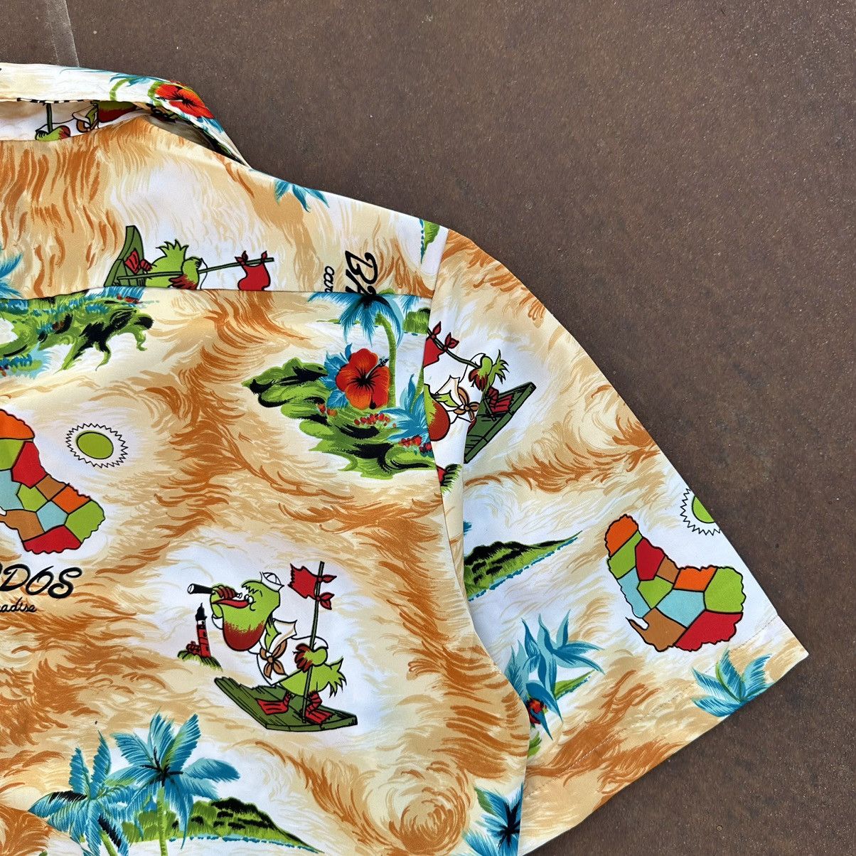Hypebeast Vintage Crazy Shirts Hawaiian Size S Button Up Barbados Size US S / EU 44-46 / 1 - 11 Thumbnail