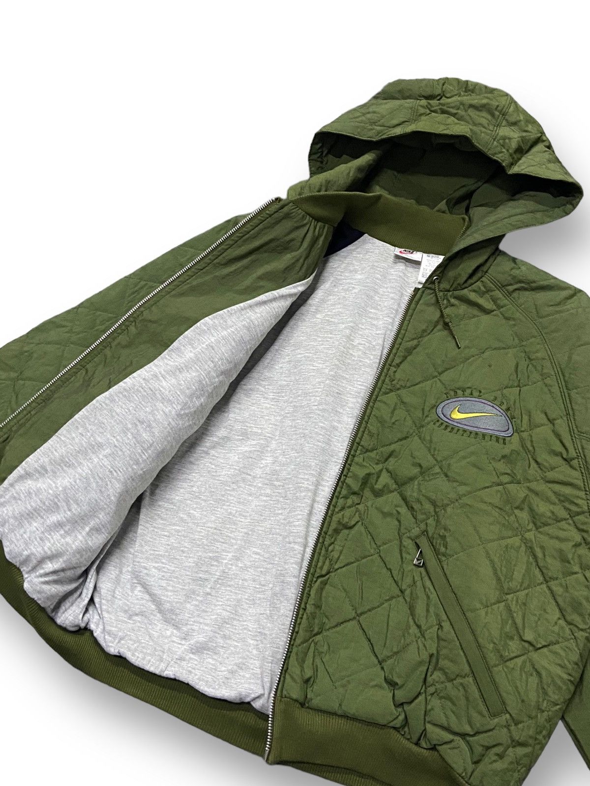 Nike × Vintage Vintage 90s Nike Deadstock TBC Quilted Bomber Hooded Jacket Size M / US 6-8 / IT 42-44 - 8 Thumbnail