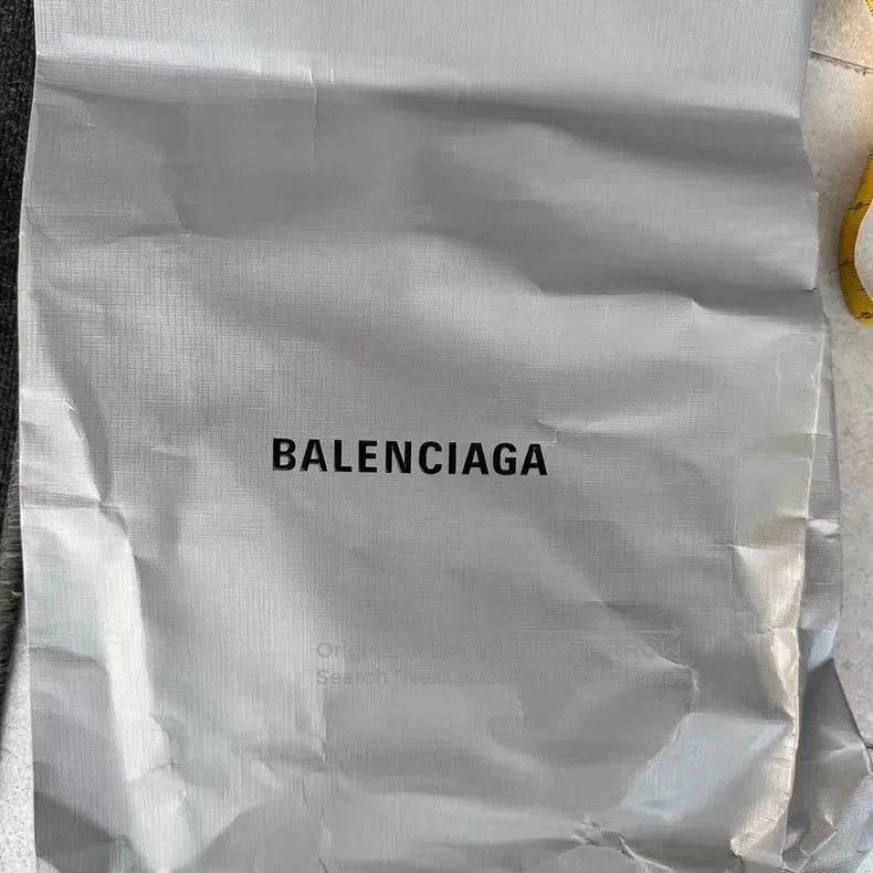 Balenciaga Balenciaga Blue Logo Print Cardigan OS XS. Size US XS / EU 42 / 0 - 5 Thumbnail