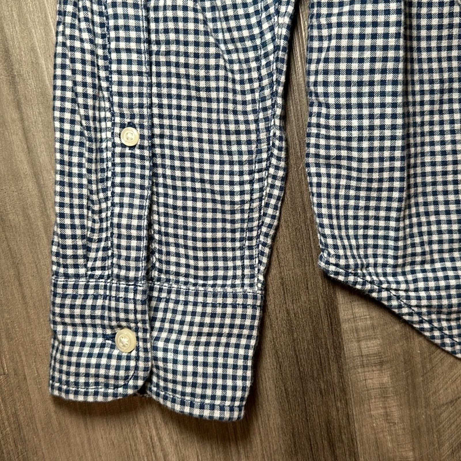 Chubbies Chubbies The Nutter Long Sleeve Button Down - Medium Size US M / EU 48-50 / 2 - 4 Thumbnail