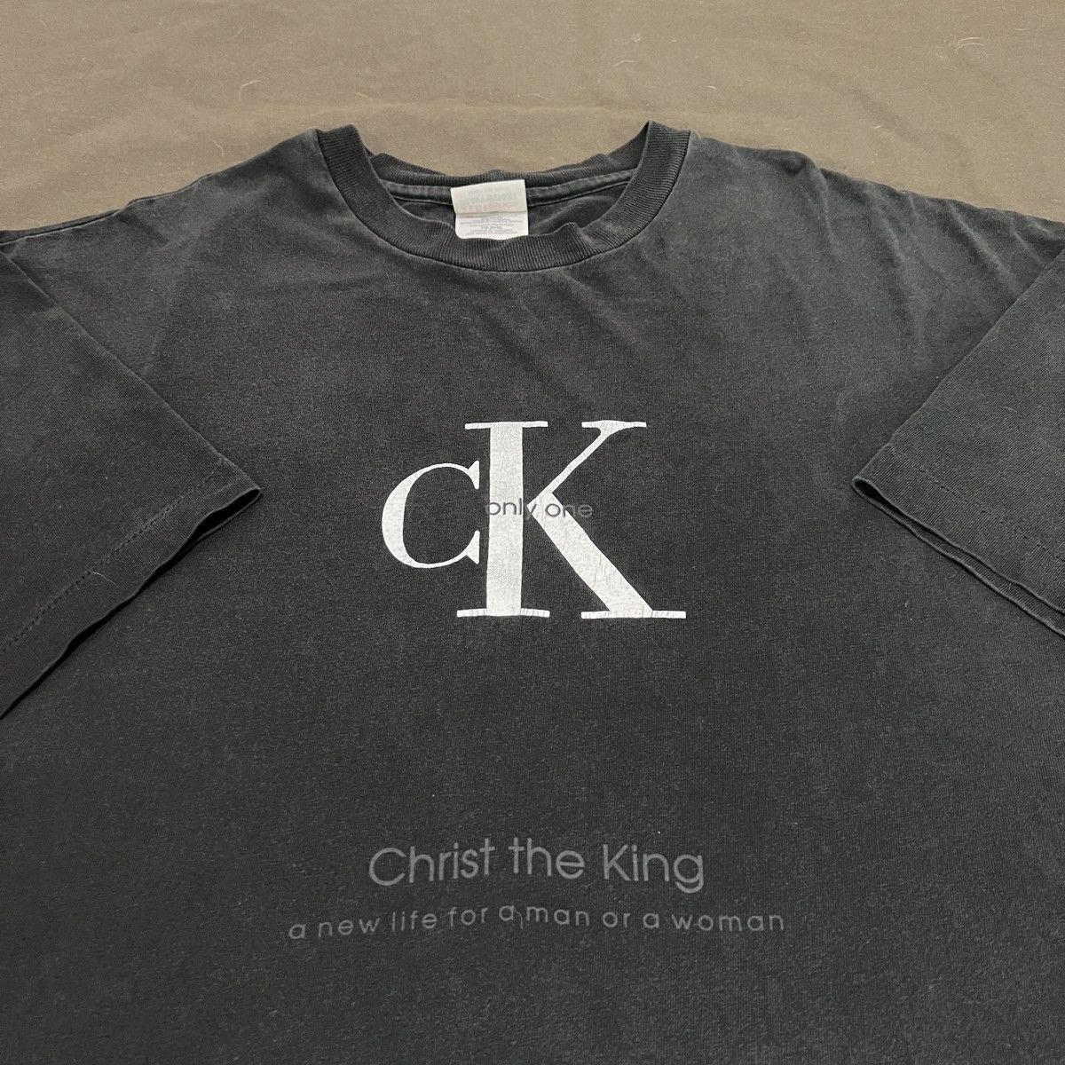 Hanes × Vintage Vintage 90s CK Christ Bible Holy God Jesus Faded Oversized Size US XXL / EU 58 / 5 - 1 Thumbnail
