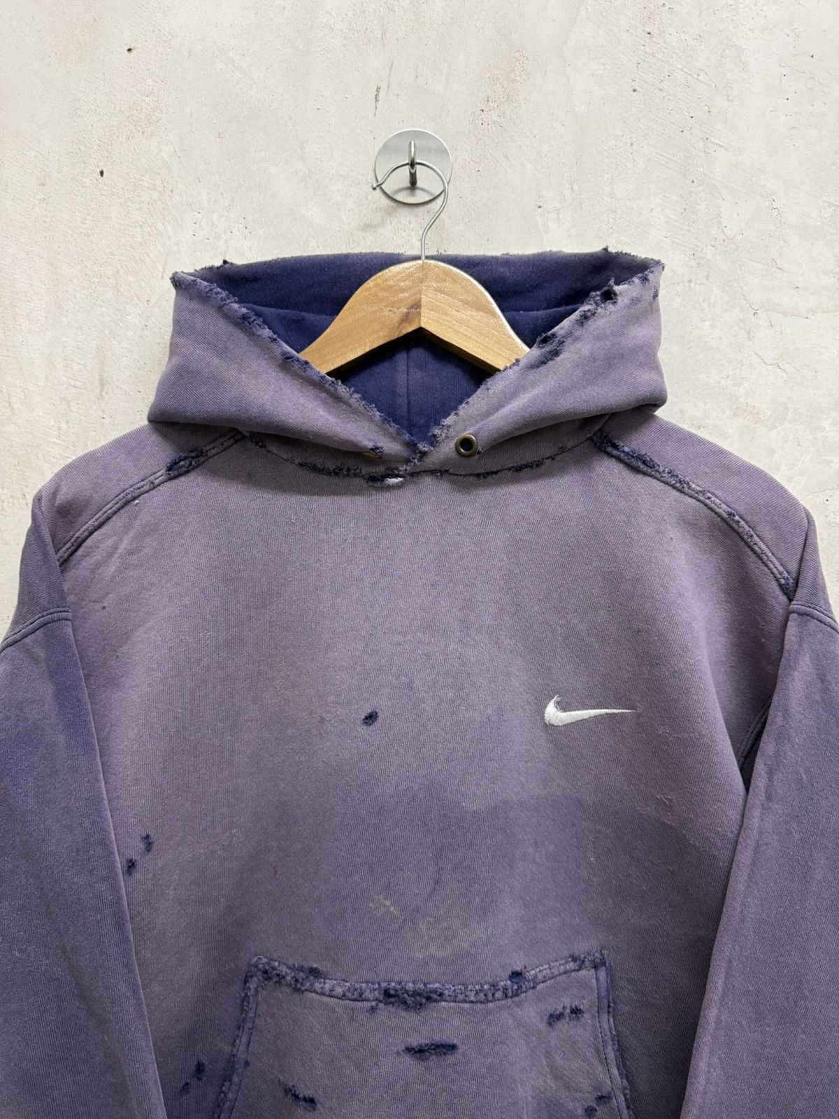Nike Distressed Vintage 90s Sun Faded Nike Thrash Hoodie Size US M / EU 48-50 / 2 - 3 Thumbnail