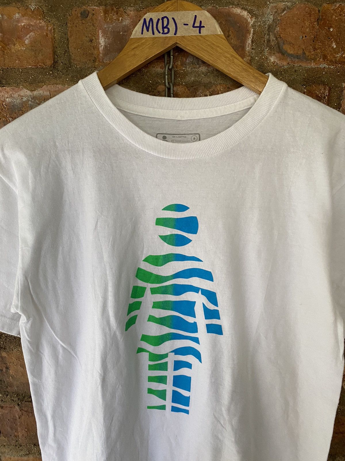 Girl Skateboards × Japanese Brand × Thrasher 2000s Girl Skateboard wave logo Size US S / EU 44-46 / 1 - 3 Thumbnail