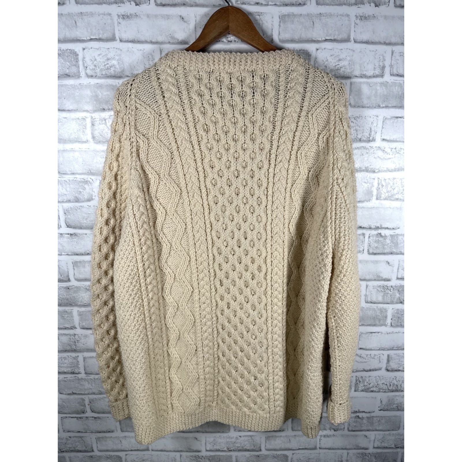 Vintage VINTAGE Blarney Sweater Fisherman Full Button Up Cardigan Knit Mens L Beige Wool Cable Knit Casual Outdoor 90s? Size US L / EU 52-54 / 3 - 7 Thumbnail