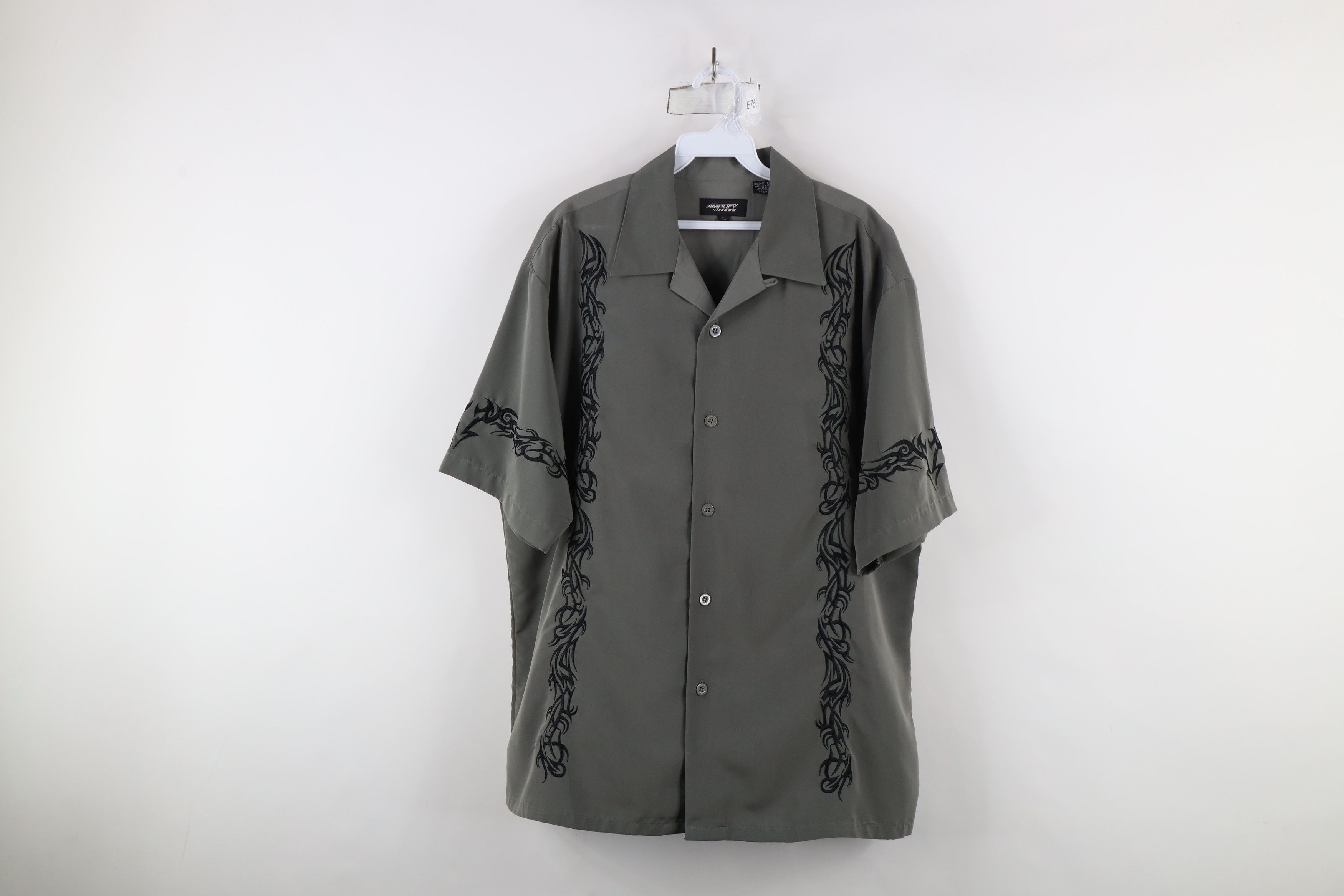 Vintage Vintage 90s Y2K Streetwear Tribal Bowling MMA Button Shirt Size US L / EU 52-54 / 3 - 1 Thumbnail