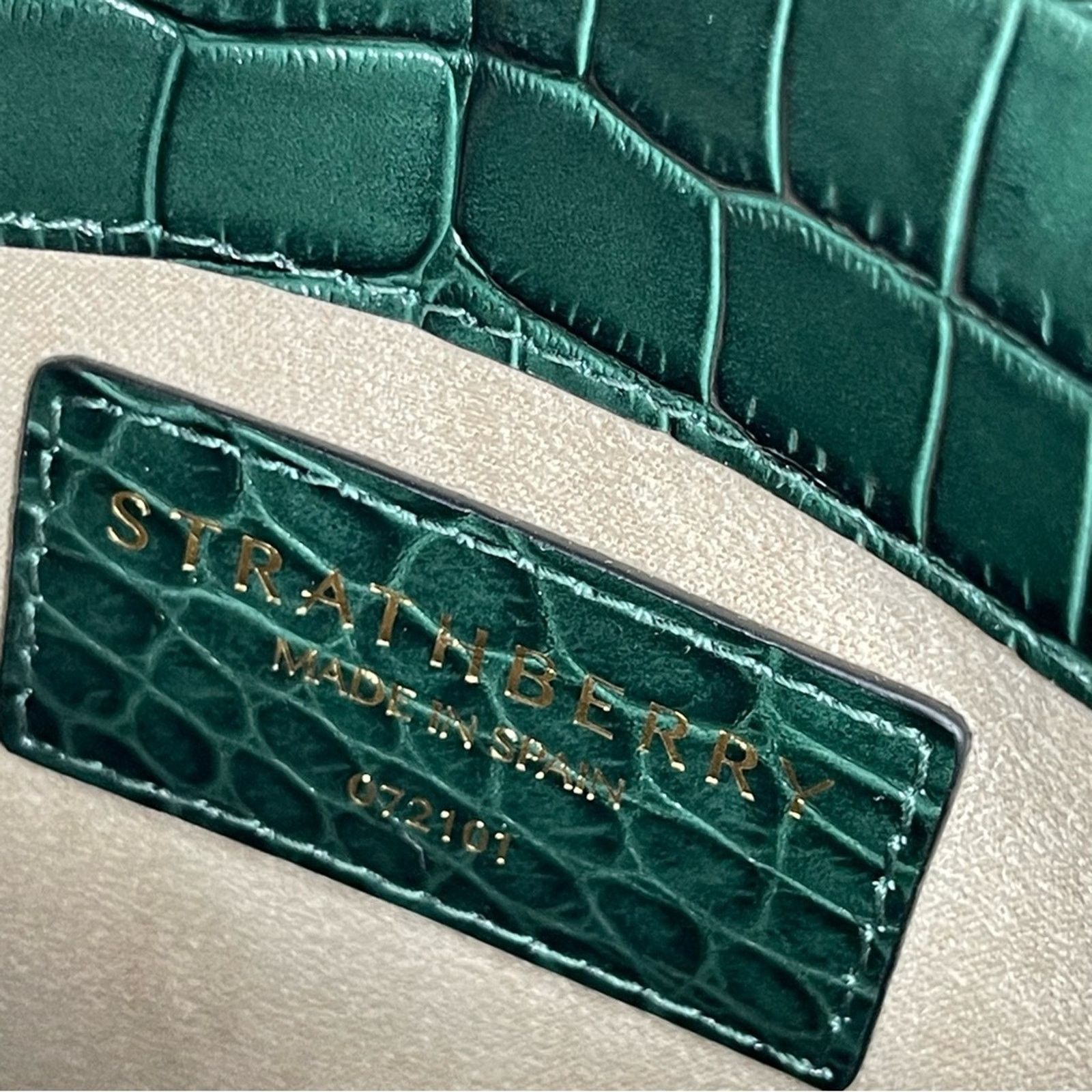 Strathberry Strathberry Stylist Crossbody Bag Green Bottle crock emboss Size ONE SIZE - 10 Thumbnail