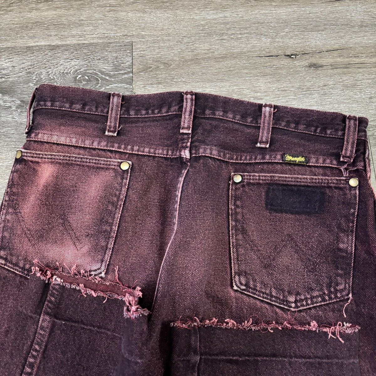 StraightFaded × Vintage × Wrangler Crazy Vintage 90s wrangler faded pink/black distressed jeans Size US 33 - 4 Thumbnail