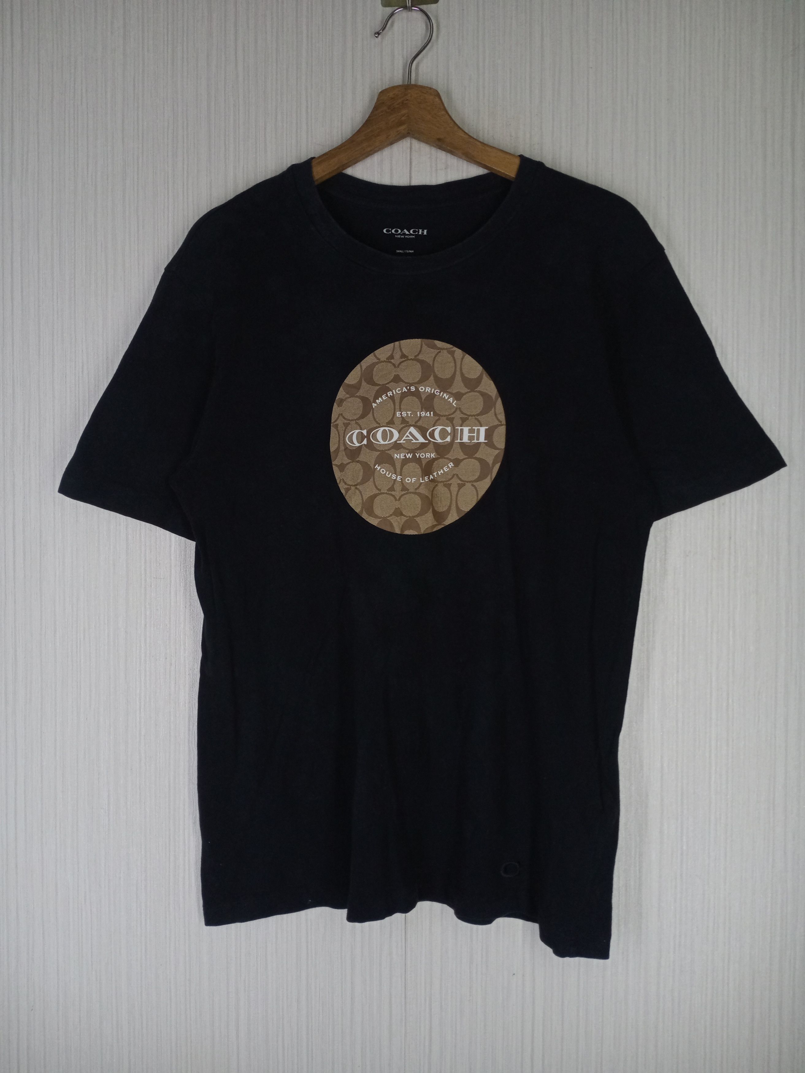 Coach Rare Coach Monogram Logo Tshirt Size US M / EU 48-50 / 2 - 1 Thumbnail