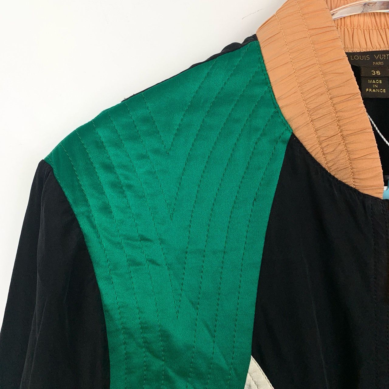 Louis Vuitton Louis Vuitton Color-blocked Silk Zip Long Sleeve Dress K26WX Size M / US 6-8 / IT 42-44 - 3 Thumbnail