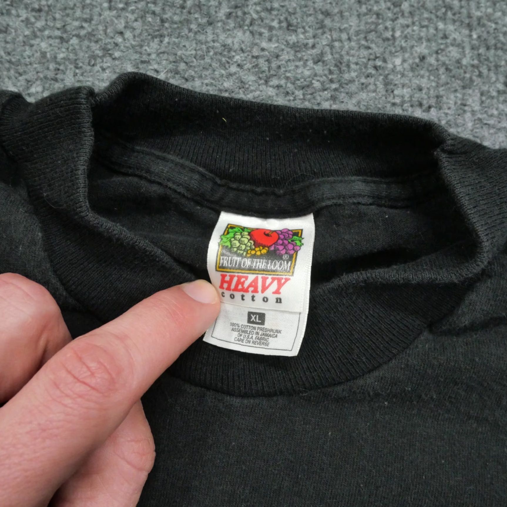 Fruit Of The Loom VINTAGE Fruit of the Loom T-Shirt Mens XL Black 90s Graphic Print Art Size US XL / EU 56 / 4 - 4 Thumbnail