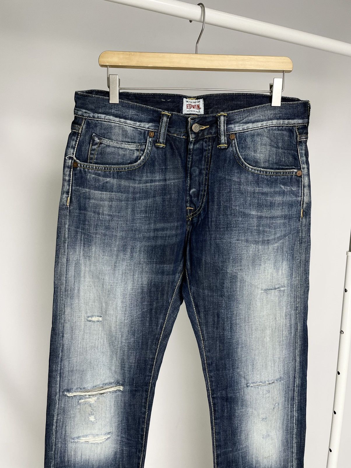 Edwin Edwin Made in Japan ( Size 33 ) Vintage Faded Denim Jeans Size US 33 - 5 Thumbnail