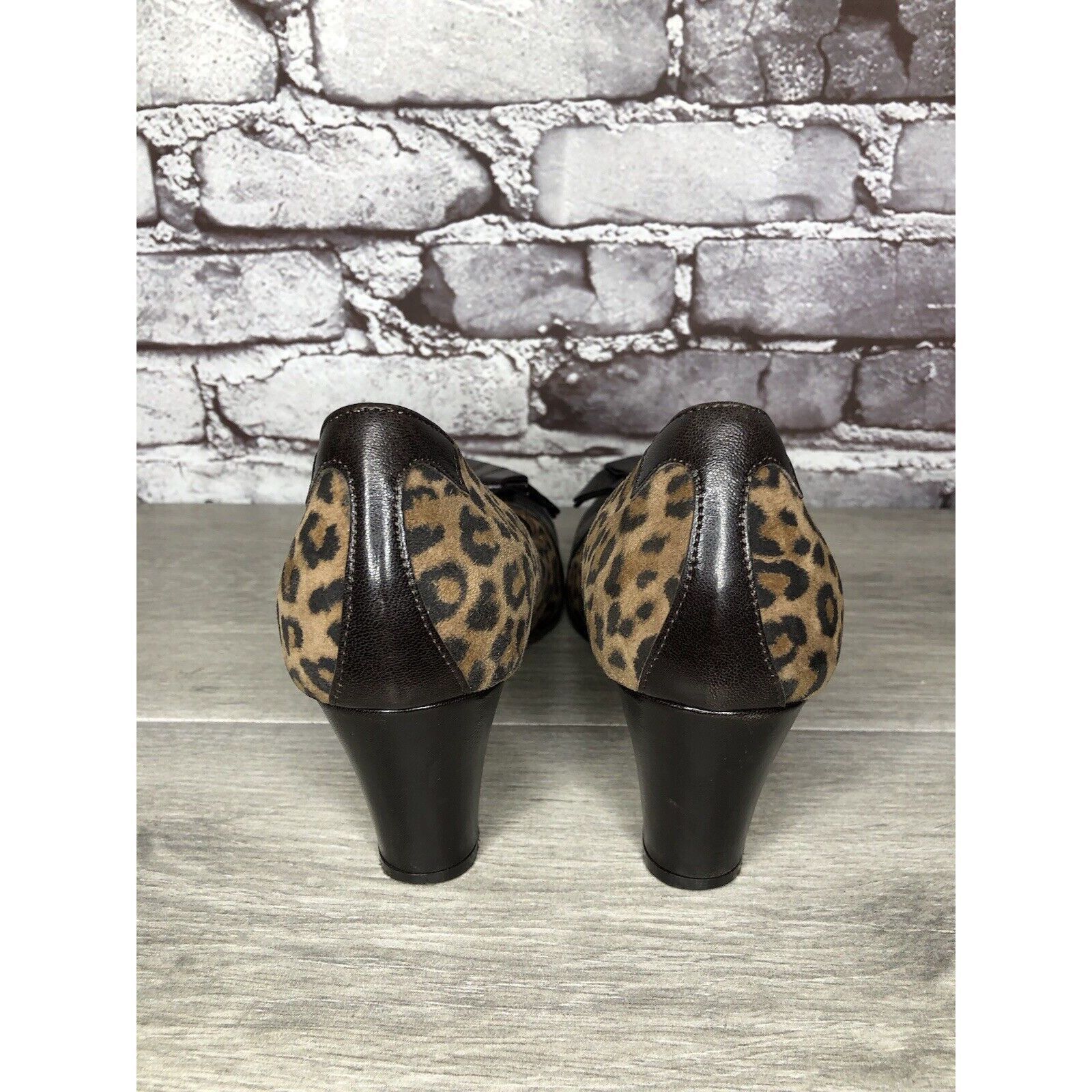 Other Taryn Rose Leopard Print Brown Bow Peep Toe Heels Shoes Wome Size US 9 / IT 39 - 4 Thumbnail