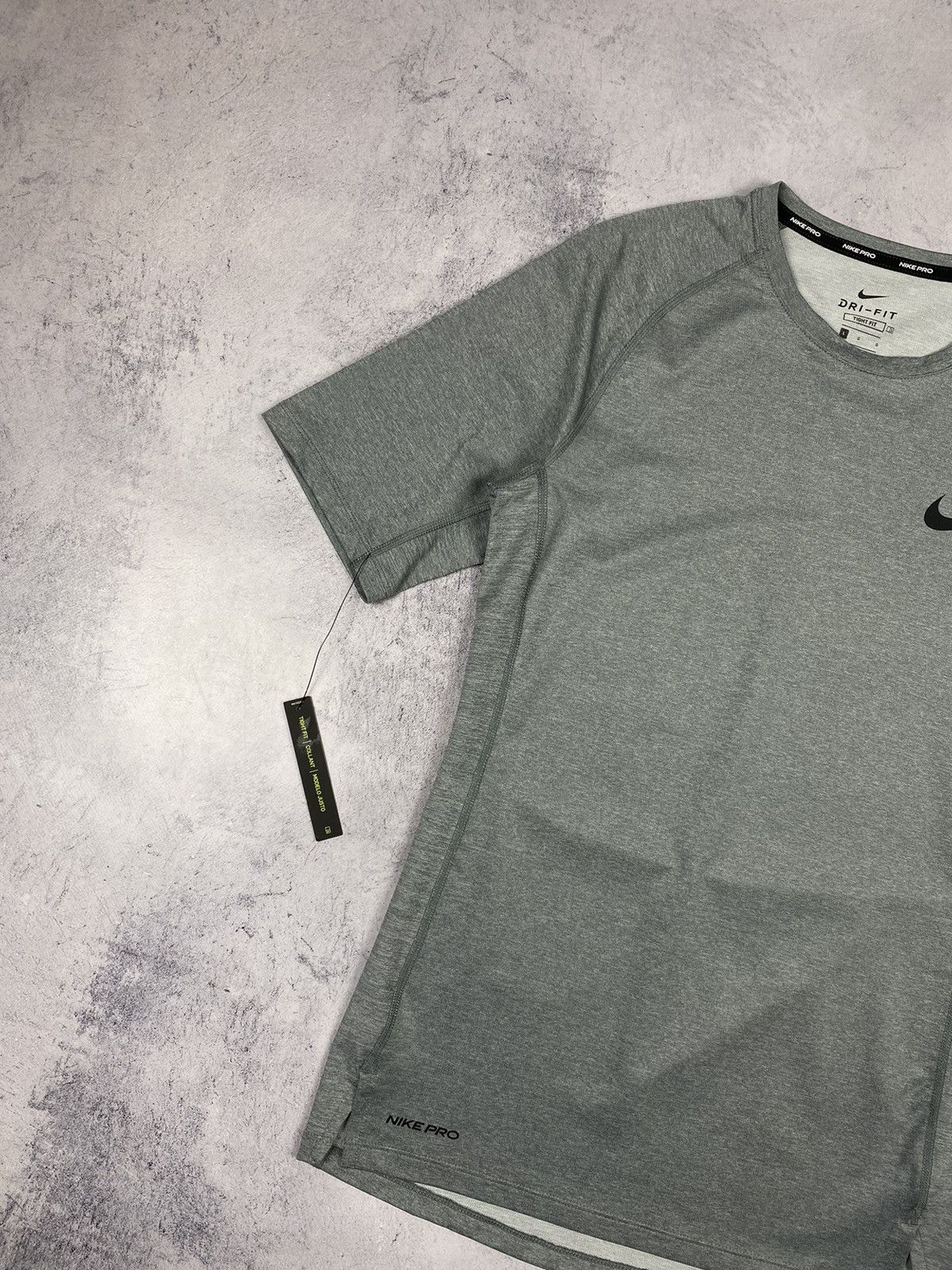 Nike Nike Pro Dri Fit Compression Training Tee Jersey Size US L / EU 52-54 / 3 - 4 Thumbnail