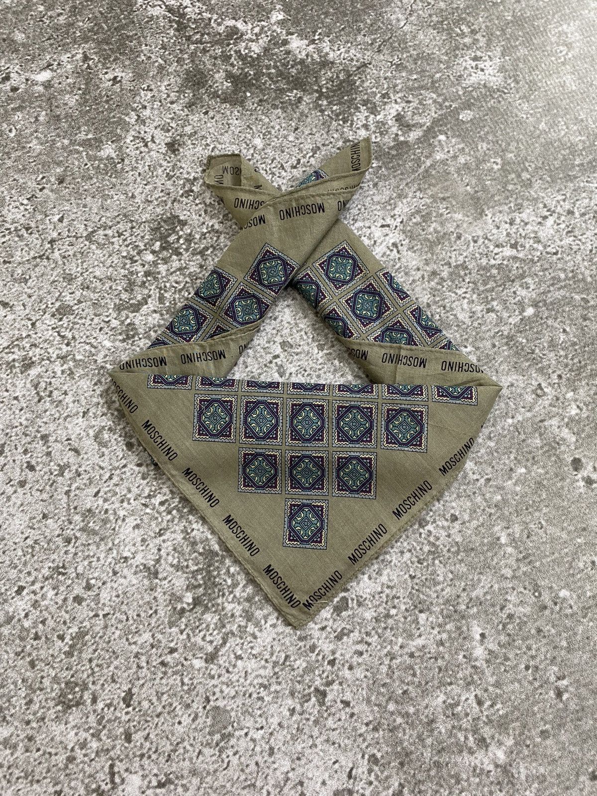 Moschino Moschino Handkerchief / Bandana / Neckerchief Size ONE SIZE - 1 Thumbnail