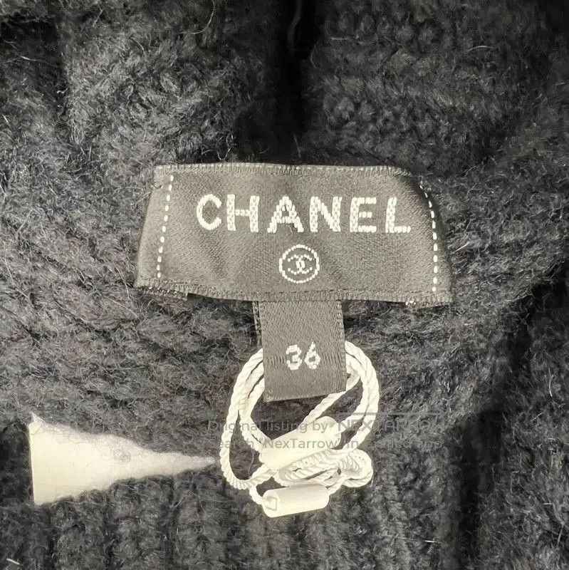 Chanel Chanel Black Cropped Sweater with Button Details . Size M / US 6-8 / IT 42-44 - 4 Thumbnail