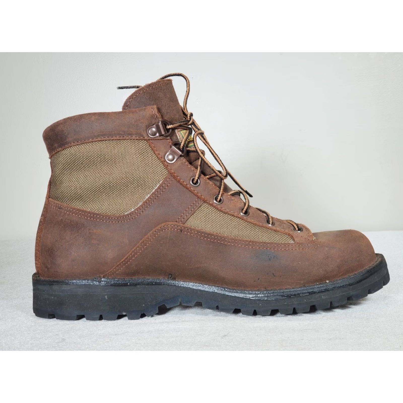 Danner VINTAGE Danner Cabela's 5" Leather Nylon Work Boots 200g Insulation GTX Brown US 11 Mens Size US 11 / EU 44 - 4 Thumbnail