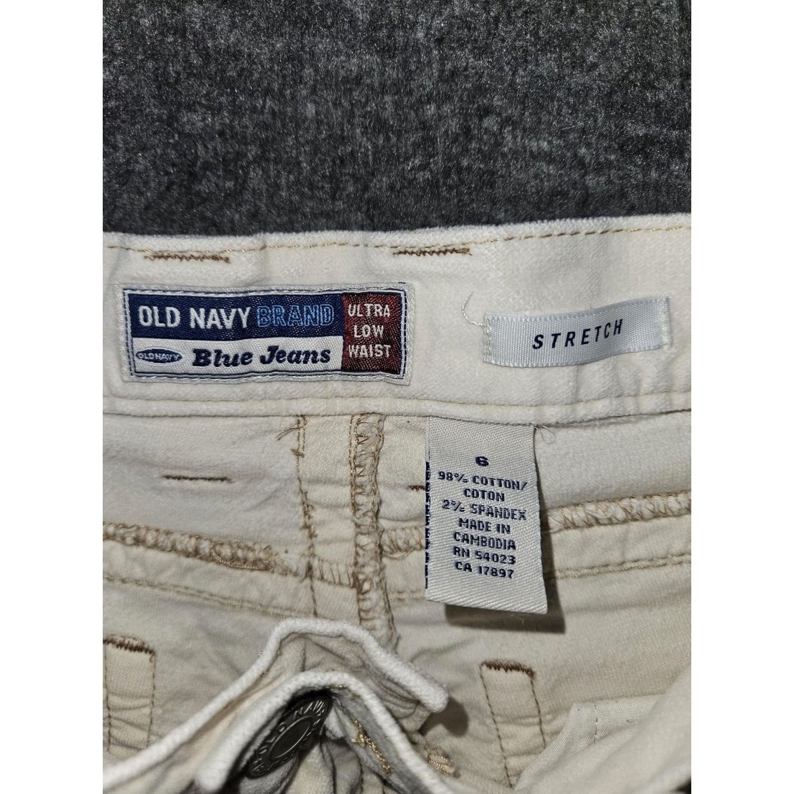 Old Navy VINTAGE Old Navy Jeans Womens 8 White Ultra Low Waist Bootcut Stretch Denim Pants Regular Rise 00s Women Jeans Size 30" / US 8 / IT 44 - 2 Thumbnail