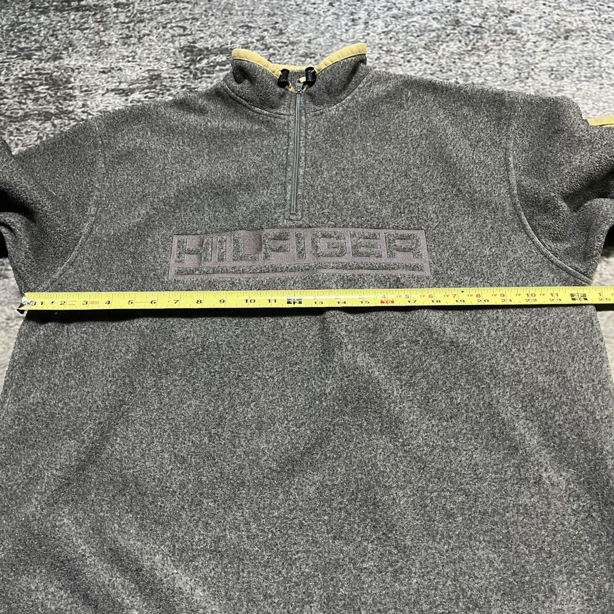 Tommy Hilfiger Vintage Tommy Hilfiger Skater Gray 1/4 Zip Fleece Sweater Size US XL / EU 56 / 4 - 10 Thumbnail