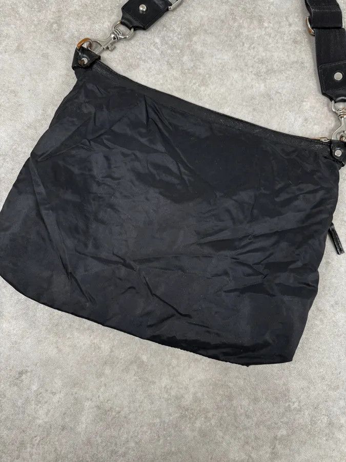 Dolce & Gabbana 2000s Dolce & Gabbana Black Multi-Pocket Nylon Crossbody Bag Size ONE SIZE - 6 Thumbnail