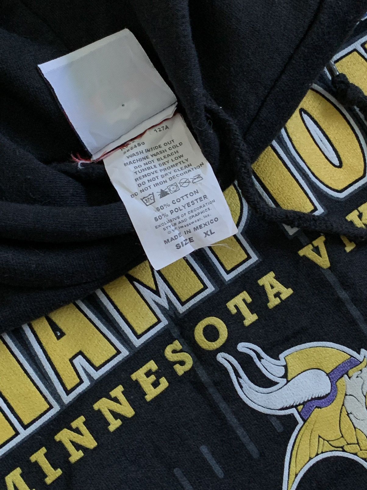 NFL Vintage 2009 NFL NFC Minnesota Vikings Champions Hoodie Size US XL / EU 56 / 4 - 6 Thumbnail