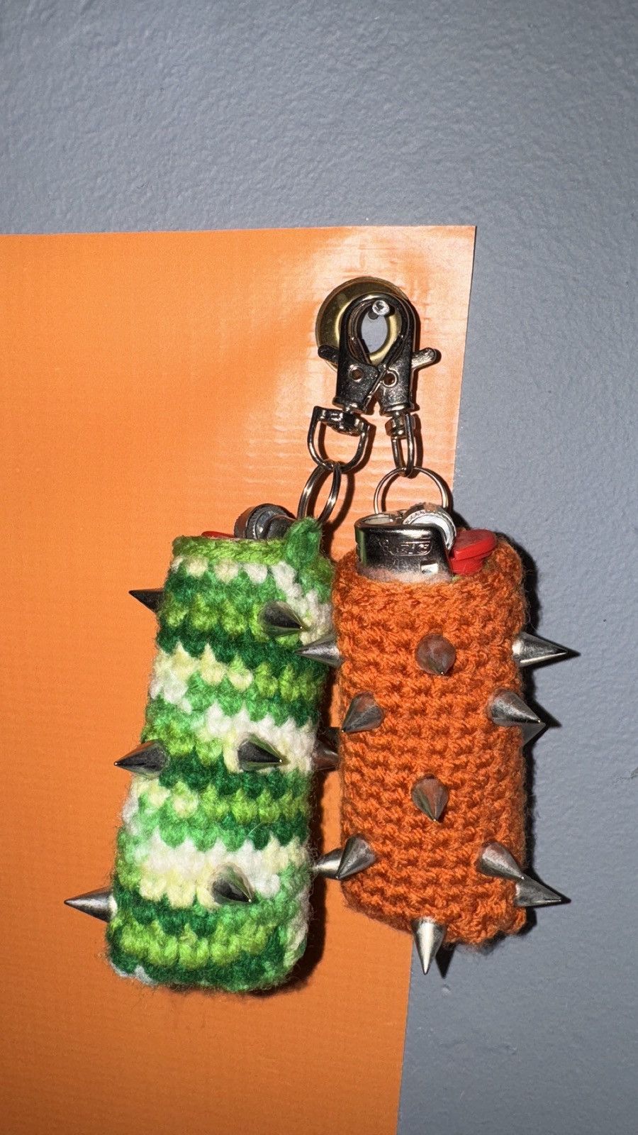 Other Spiked knitted lighter cases keychain Size ONE SIZE - 1 Thumbnail