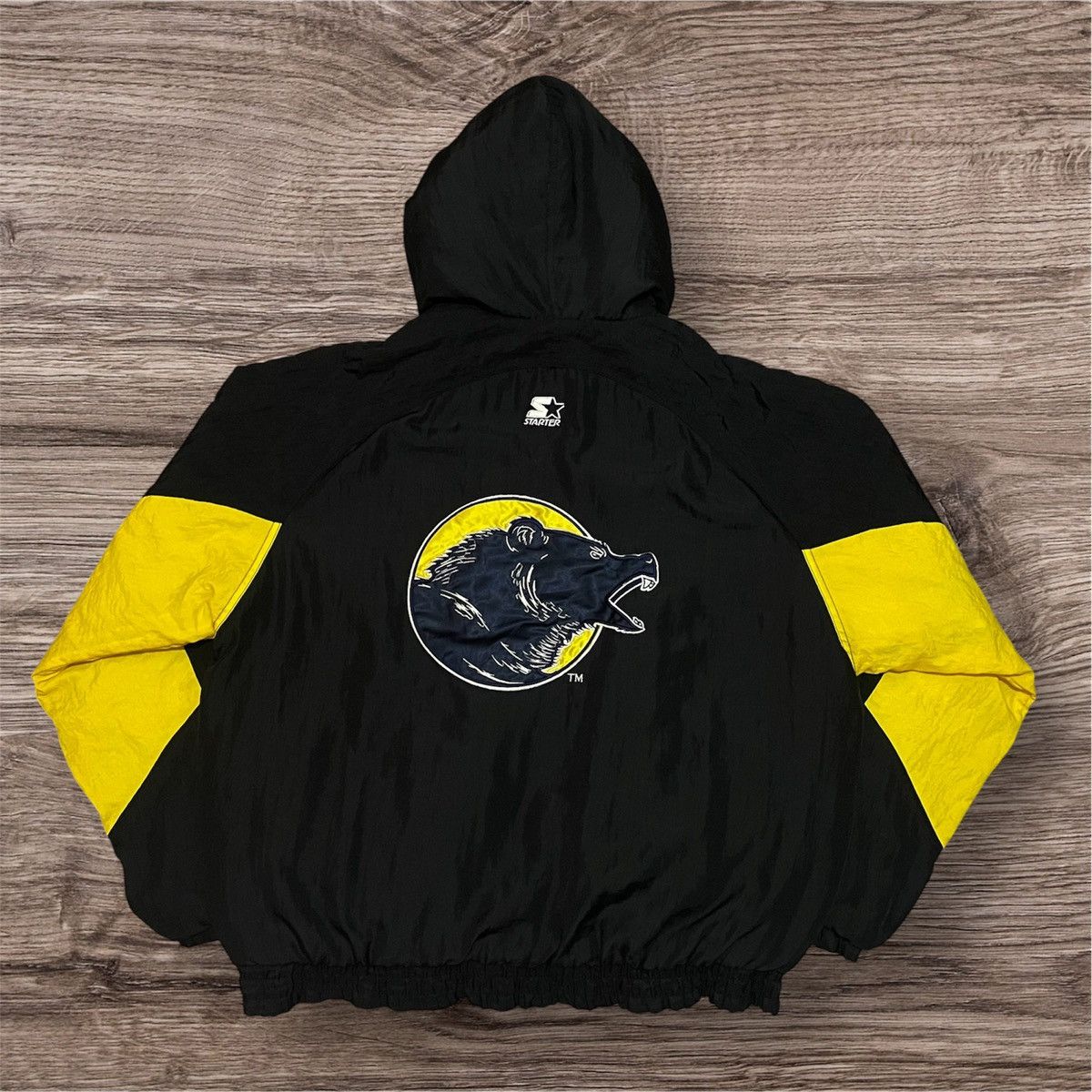 Starter Vintage Starter x UCLA Bruins Puffer Jacket (Hooded) Size US M / EU 48-50 / 2 - 2 Thumbnail