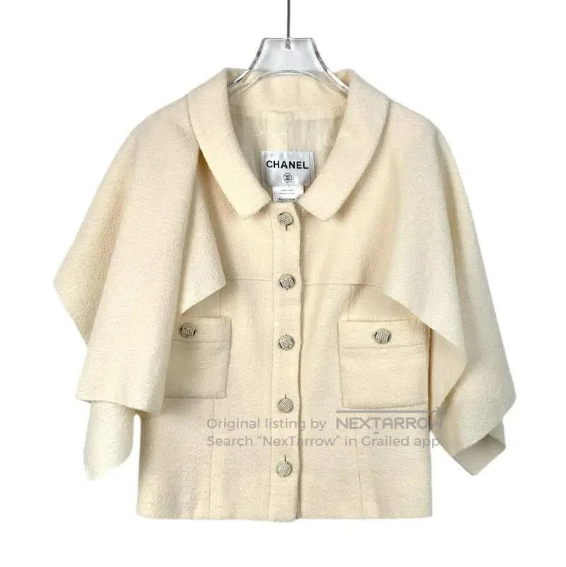 Chanel Chanel Beige Wool Women's Cardigan . Size XS / US 0-2 / IT 36-38 - 1 Thumbnail