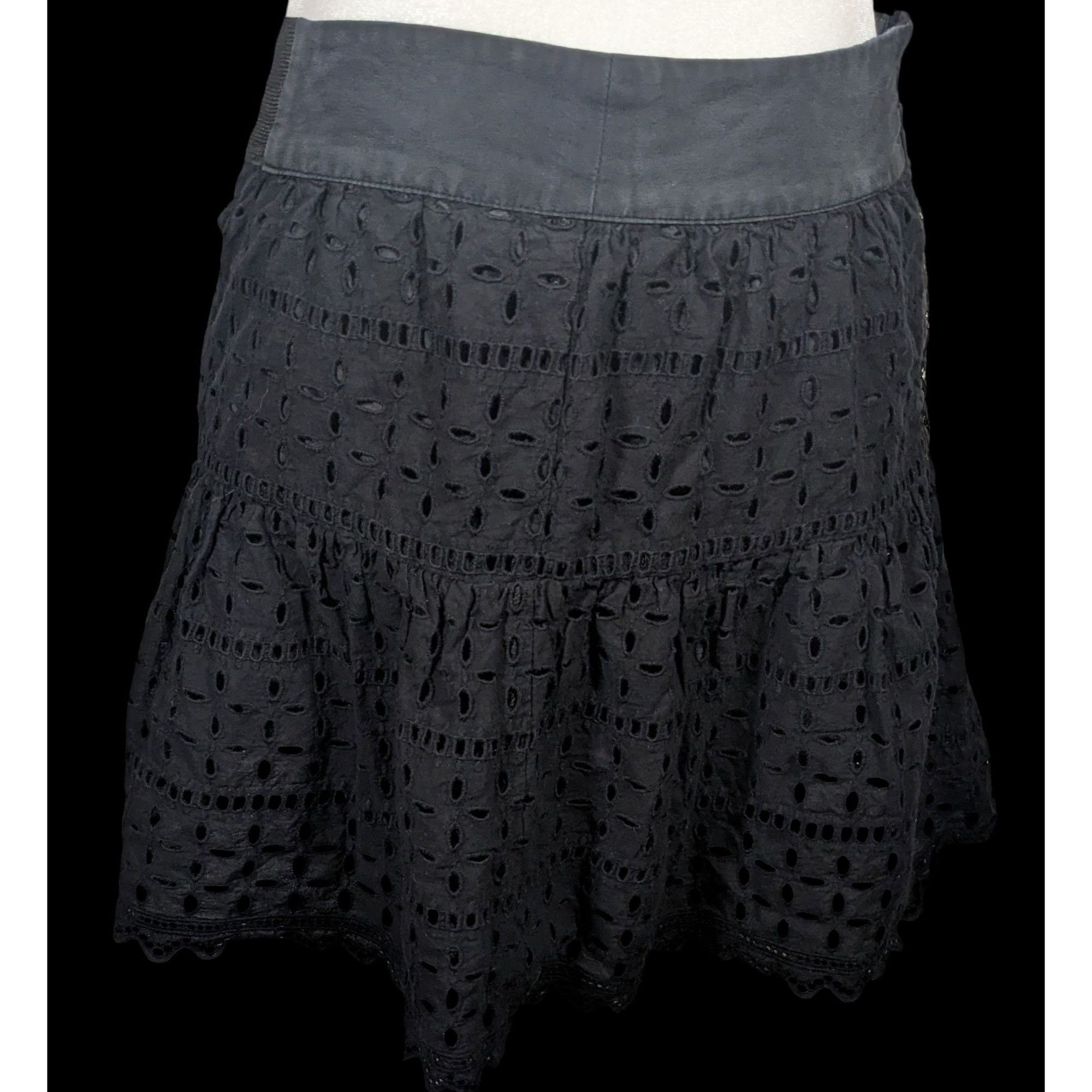 Reformation Reformation Gothic Wench Eyelet Skirt With Hook Closure Size 27" / US 4 / IT 40 - 1 Thumbnail