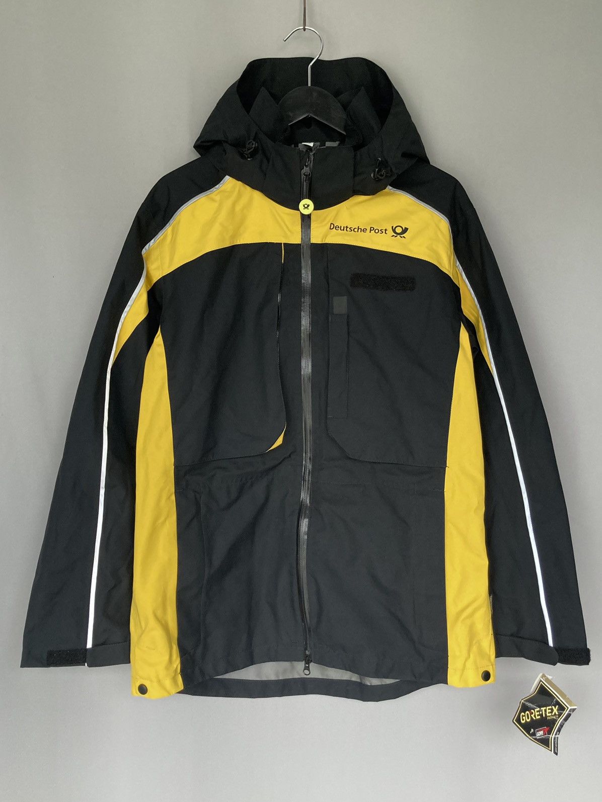 DHL × Goretex DHL Deadstock Gore Tex Shell Wateproof Jacket Parka Employee Size US L / EU 52-54 / 3 - 2 Thumbnail