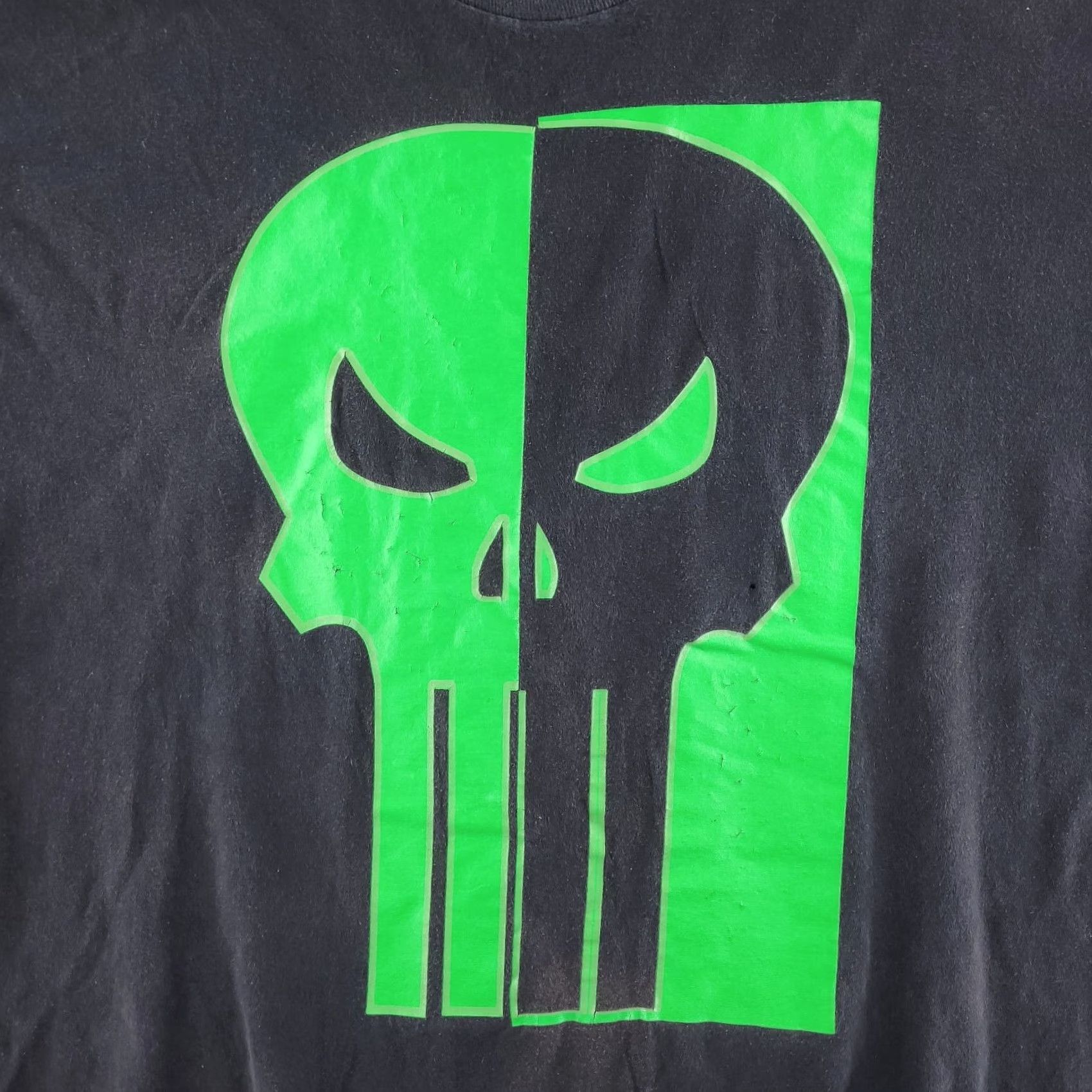 Vintage Marvel Shirt Mens 3XL Black The Punisher Short Sleeve Distressed Skull T-Shirt Size US XXL / EU 58 / 5 - 3 Thumbnail