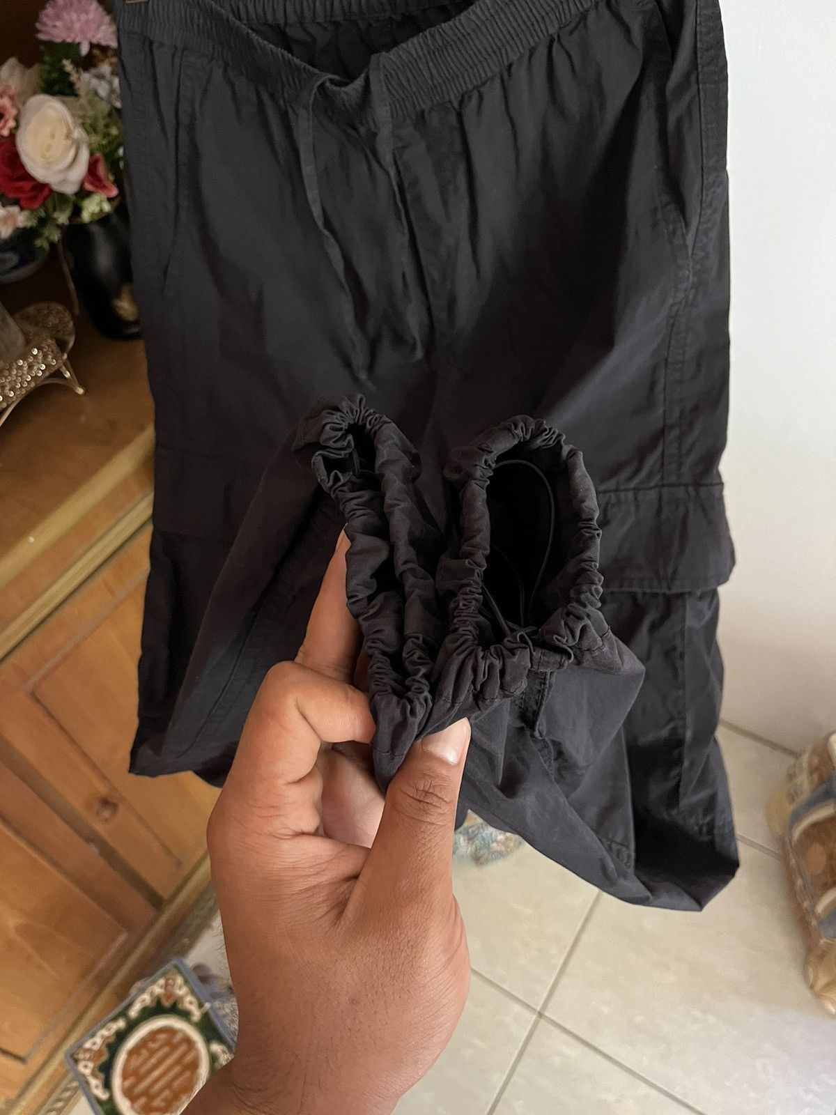 GU Uniqlo GU Superwide Nylon Cargo Pant Size US 30 / EU 46 - 5 Thumbnail