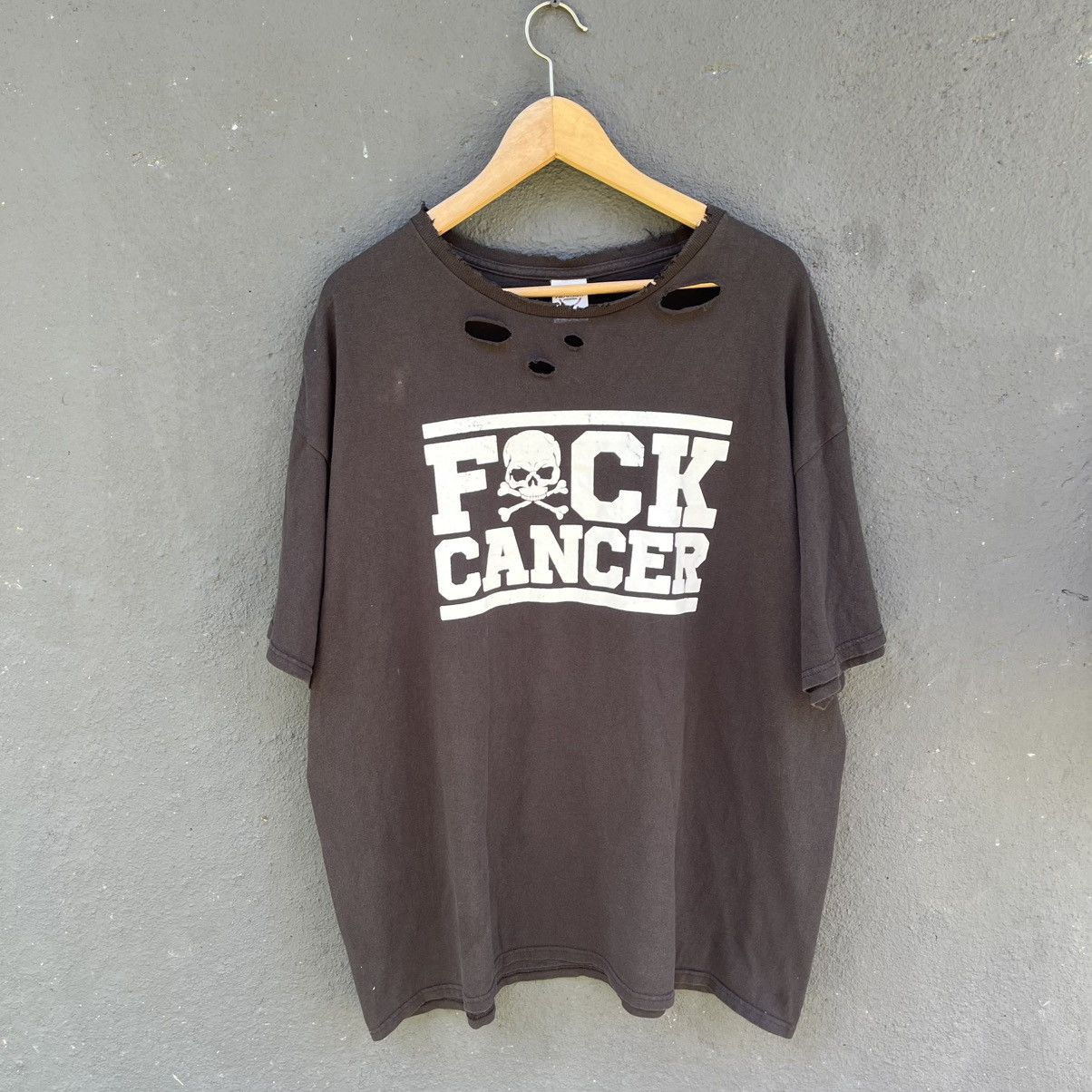 Vintage Thrashed Fuck Cancer Faded Distressed Shirt ERD Grunge WWC Size US XXL / EU 58 / 5 - 1 Thumbnail