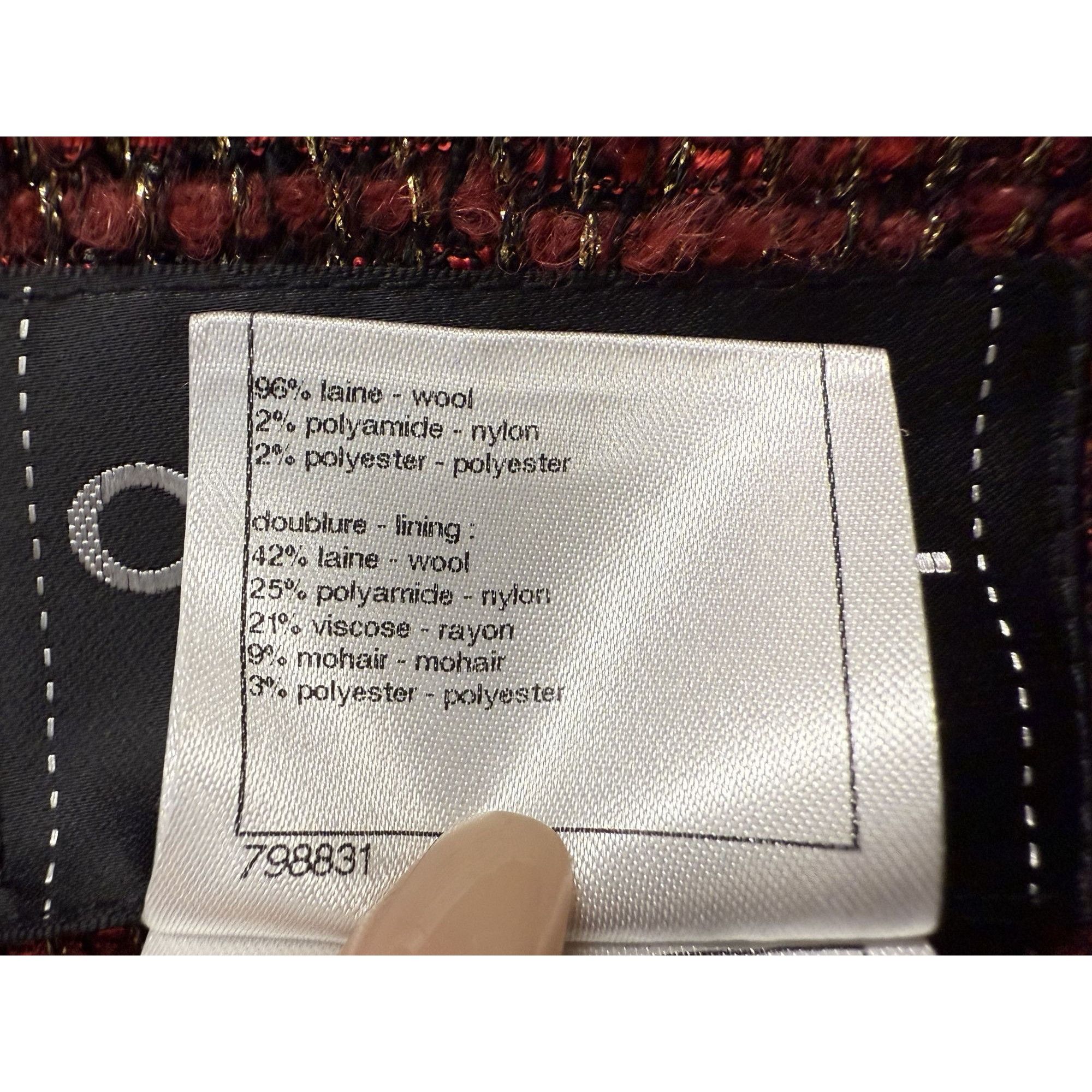 Chanel Chanel Womens Tweed Cape Jacket Black/Red Trim Wool Blend Si Size XS / US 0-2 / IT 36-38 - 8 Thumbnail