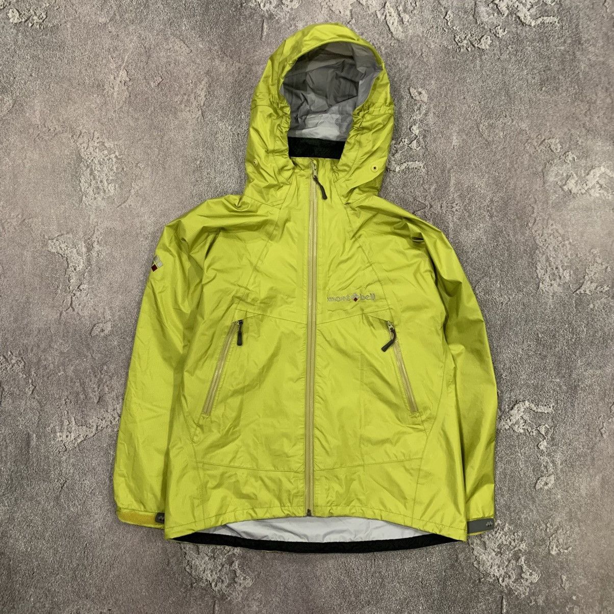 Montbell MontBell Gore tex Women’s Jacket Size S-M Arcteryx Style Size S / US 4 / IT 40 - 1 Thumbnail
