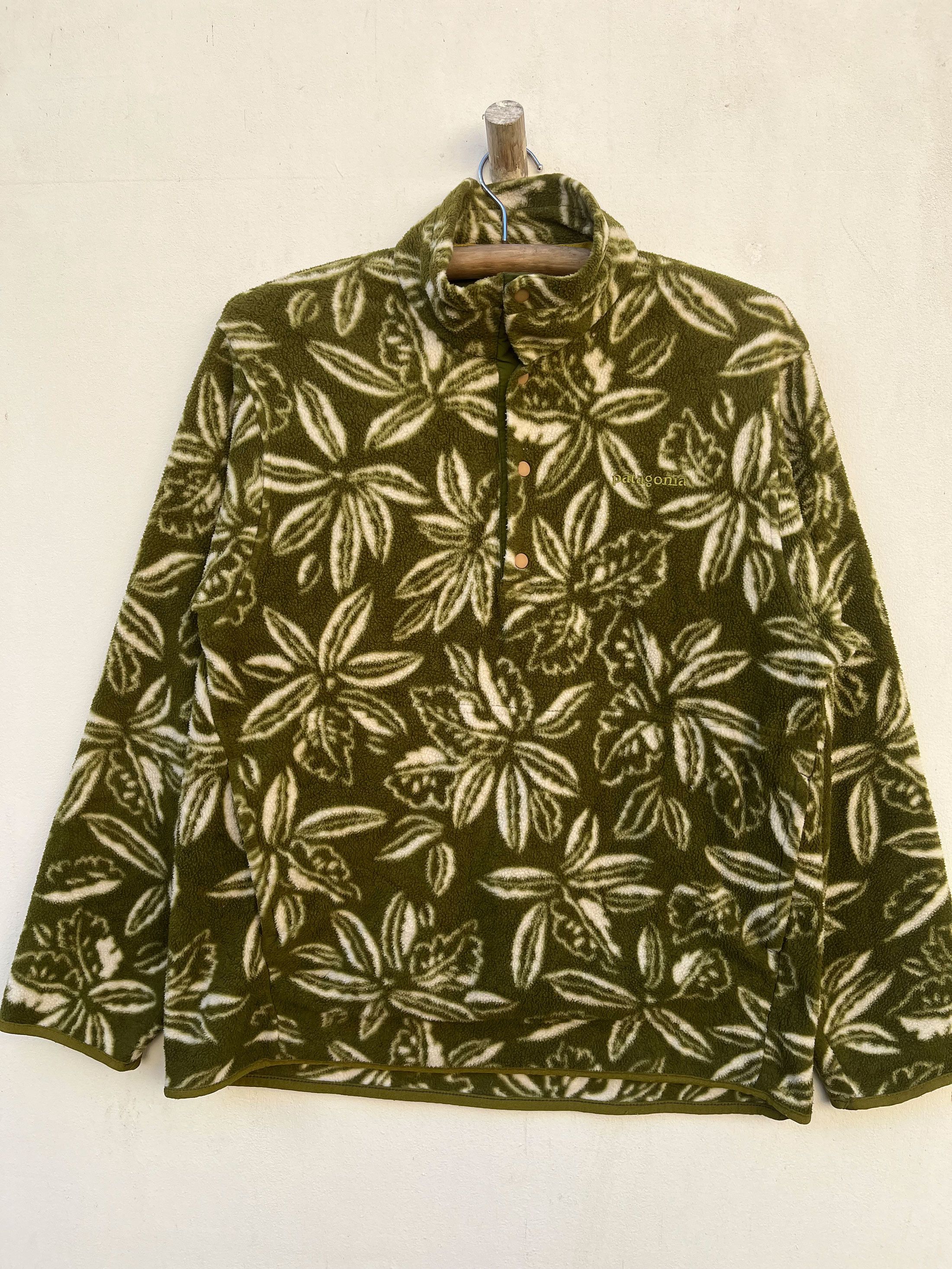 Patagonia Patagonia Full Printed Leaf Zipper Fleece Sweatshirt Sweater Size US M / EU 48-50 / 2 - 1 Thumbnail