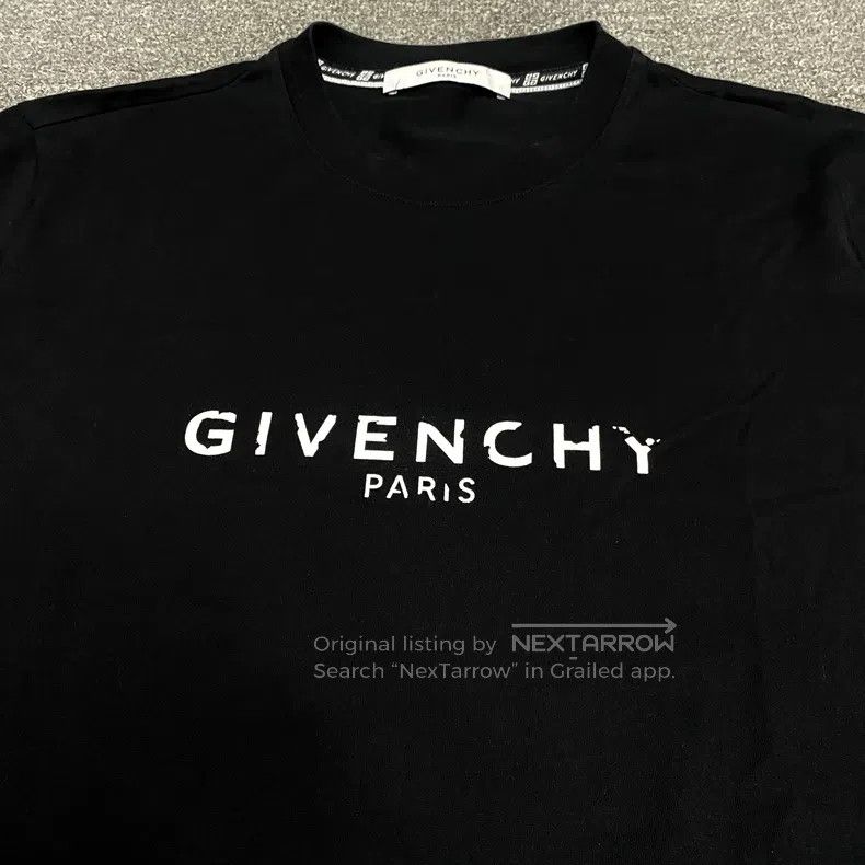 Givenchy Givenchy Destroy Logo Short Sleeve Size US M / EU 48-50 / 2 - 4 Thumbnail
