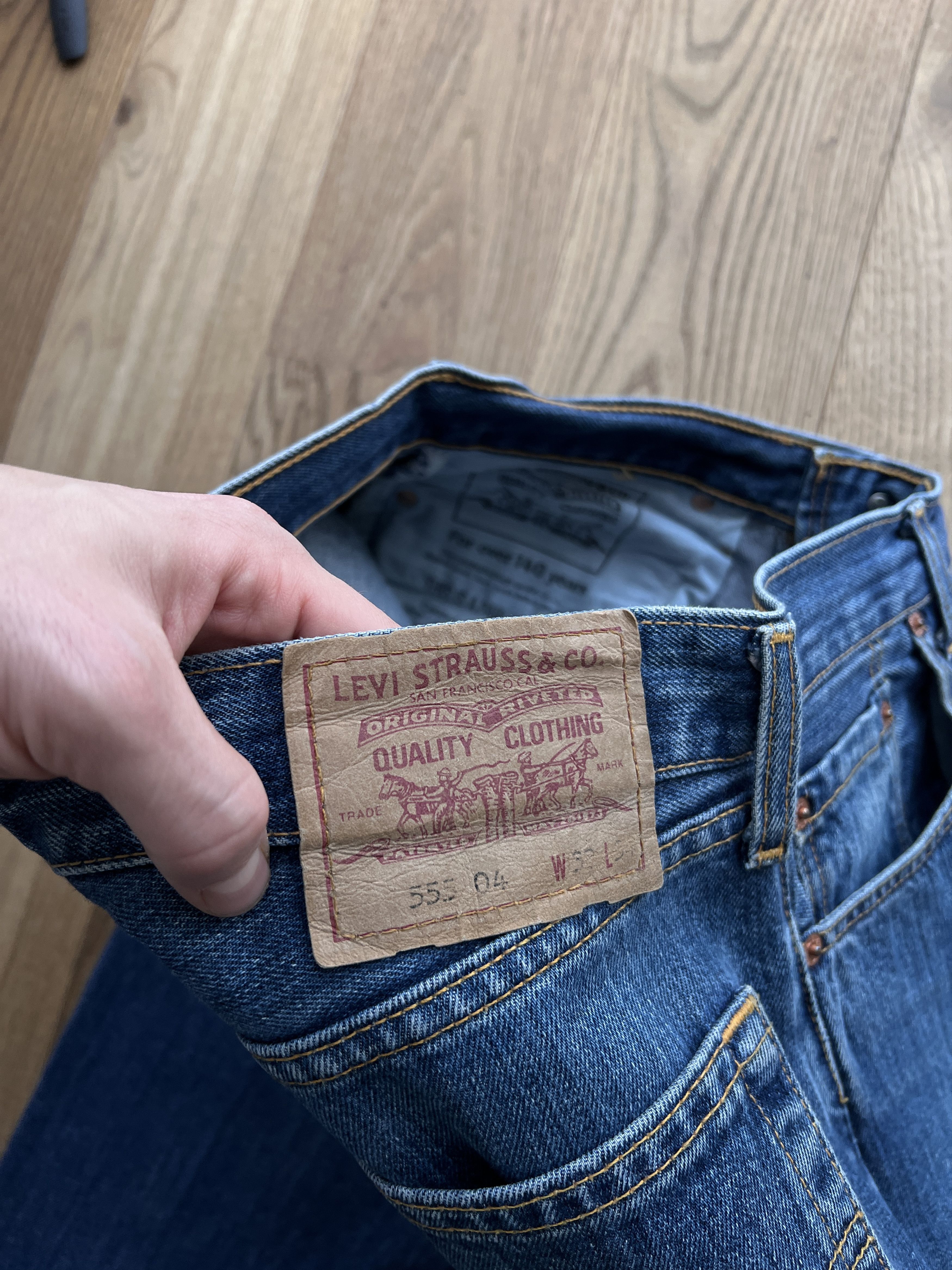 Levi's Vintage Clothing Levis 555 04 Flared boot cut vintage 2000s Retro denim jeans Size US 32 / EU 48 - 15 Thumbnail