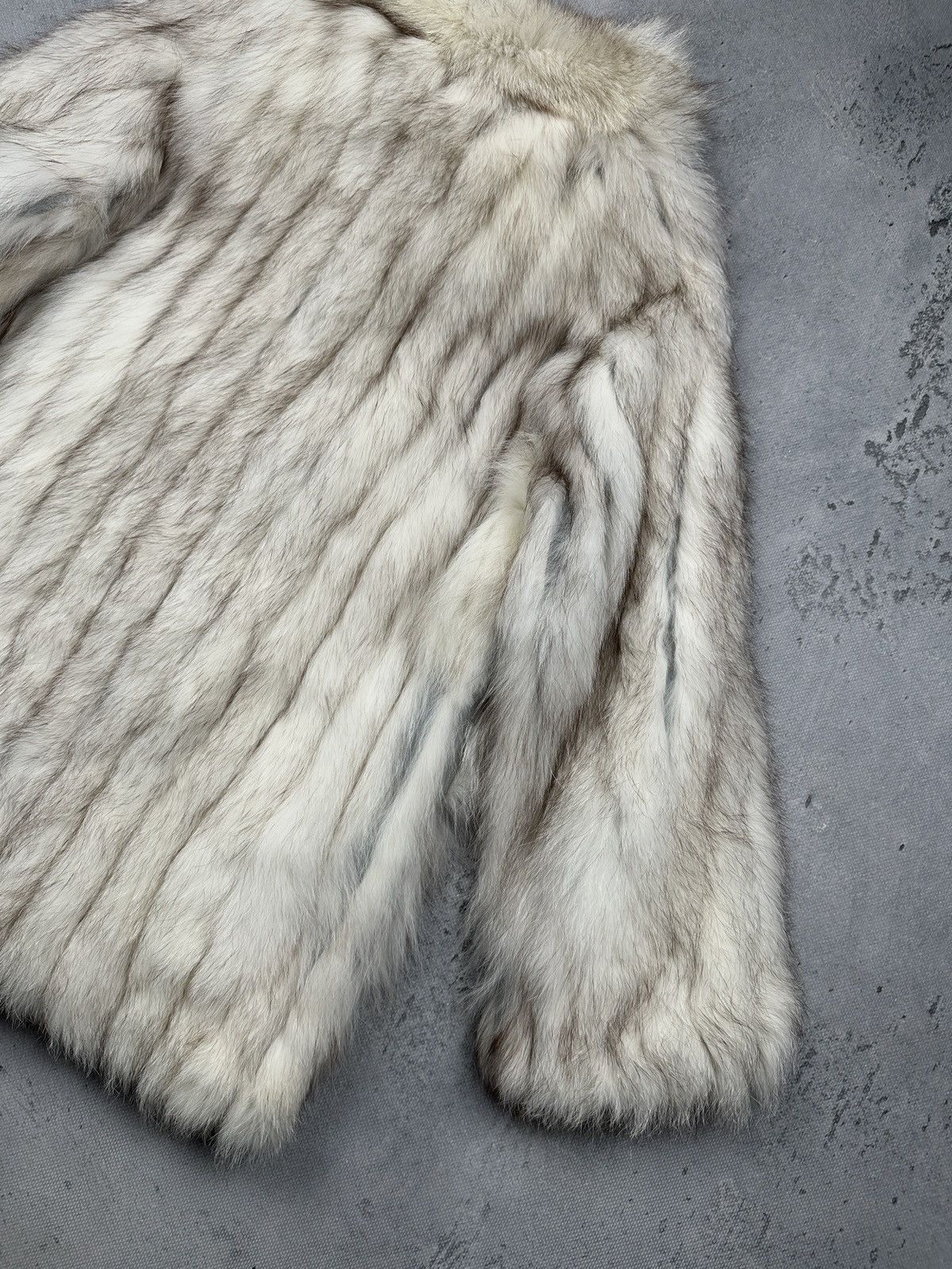 Sagafurs Vintage Saga Fox Real Fur Coat Ivory Grey Luxury Jacket 80s Size S / US 4 / IT 40 - 13 Thumbnail