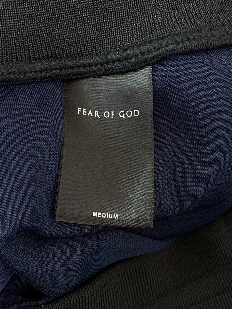 Fear of God Fear of God The main line of the fifth season is blue and Size US 30 / EU 46 - 4 Thumbnail