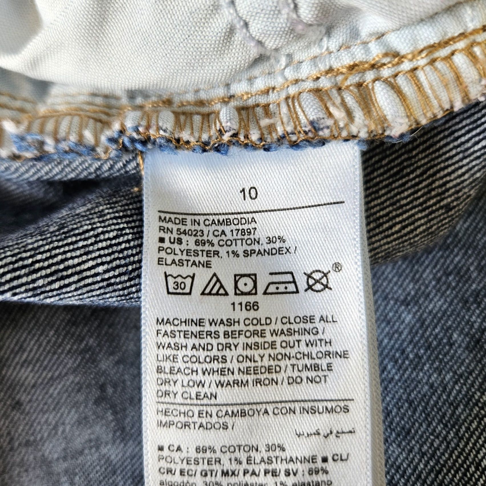Old Navy VINTAGE? No. Old Navy Womens Wow Straight Jeans Sz 10 Blue Dark Wash High Rise Size 32" / US 10 / IT 46 - 6 Thumbnail