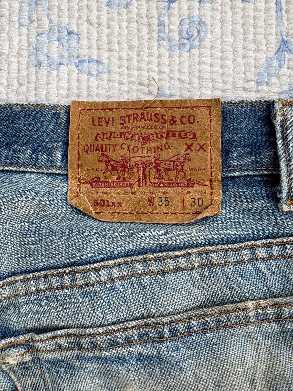 Levi's × Levi's Vintage Clothing Vintage Levi's 501 Distressed Denim Pant Made in USA Size US 34 / EU 50 - 14 Thumbnail