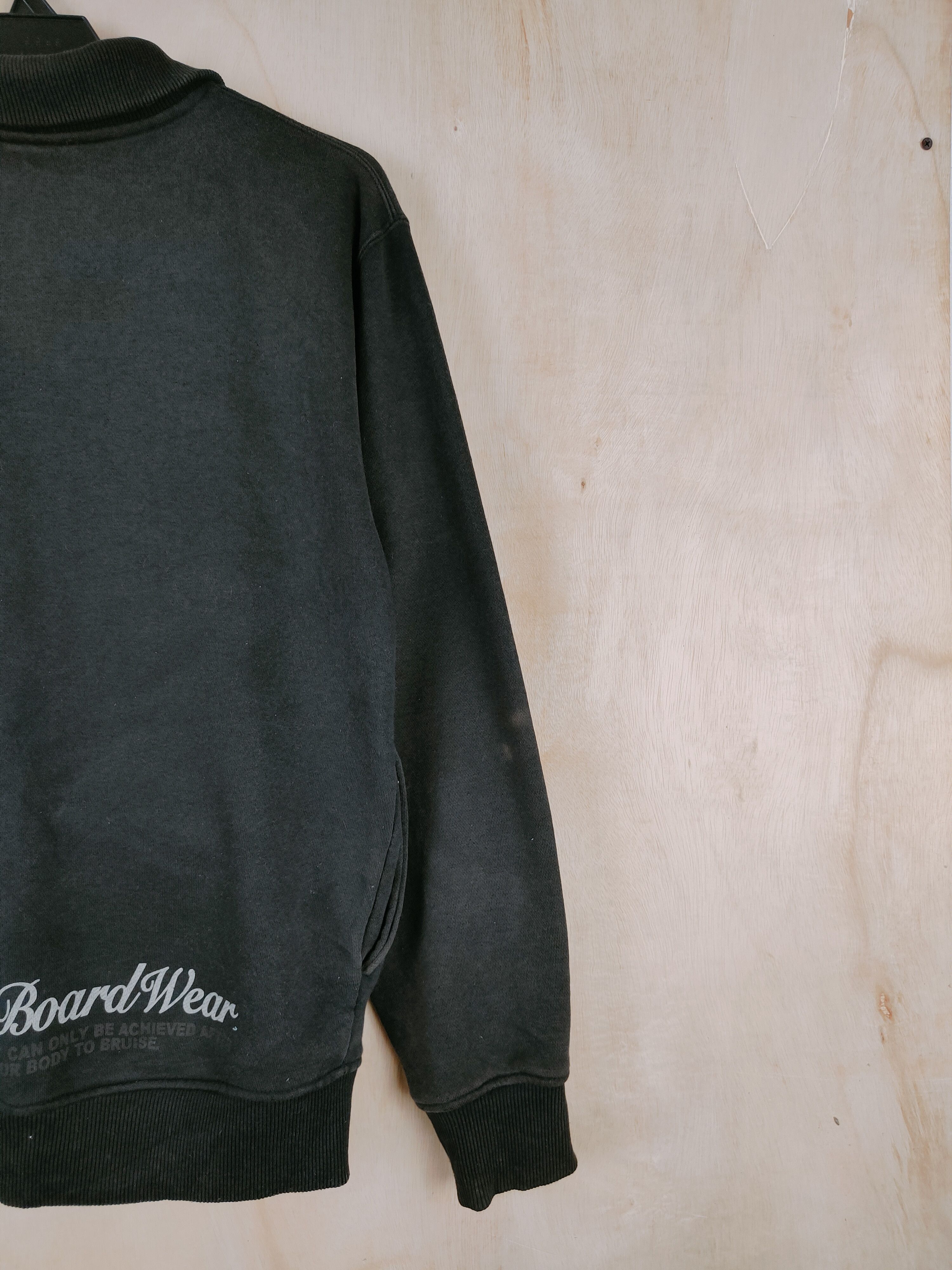 Airwalk Airwalk vintage Black Faded Sweaters #S2597 Size US M / EU 48-50 / 2 - 12 Thumbnail