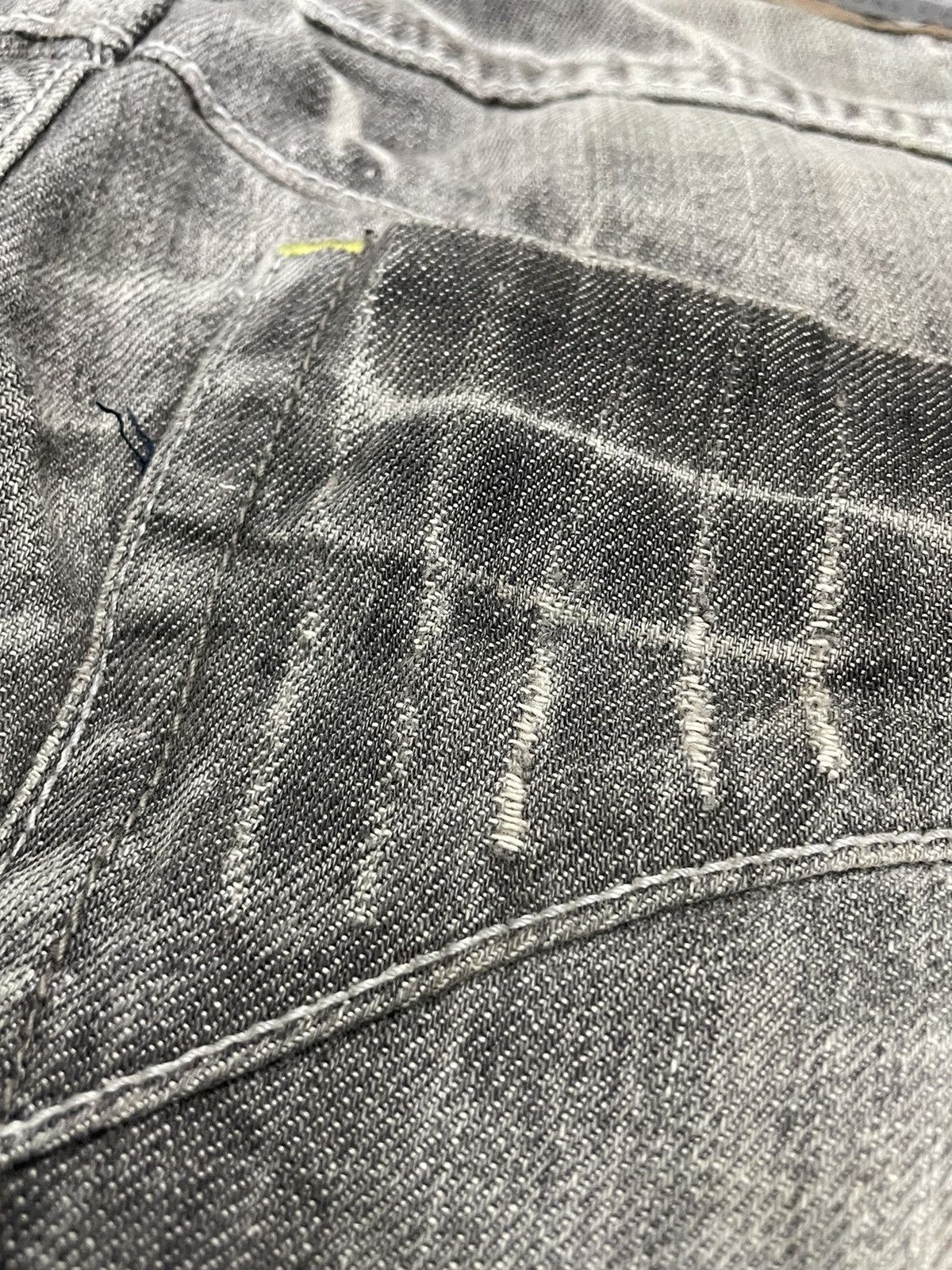 Japanese Brand TR2 Grey Bleach Whisker Semantic Design Denim Size US 30 / EU 46 - 22 Thumbnail