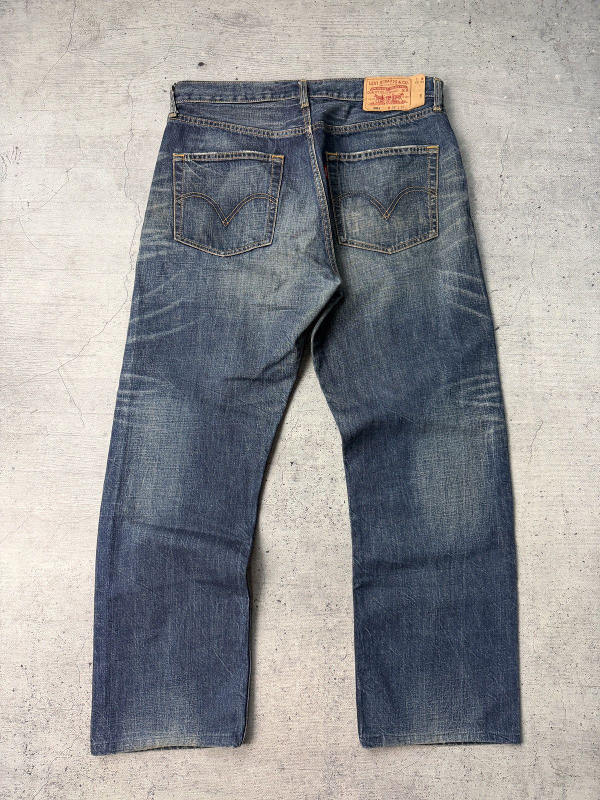 Levi's 🔥Y2K VINTAGE LEVIS 501 DISTRESSED RIPPED DENIM JEANS 00s🔥 Size US 34 / EU 50 - 2 Thumbnail