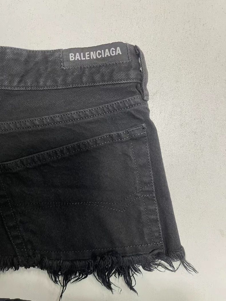 Balenciaga Balenciaga size s Waist Seal skirt 2503-Nextarrow Size 24" / US 00 / IT 34 - 3 Thumbnail